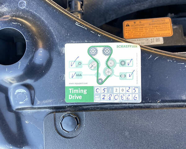 Черный Мицубиси Аутлендер, объемом двигателя 1.97 л и пробегом 292 тыс. км за 10900 $, фото 7 на Automoto.ua