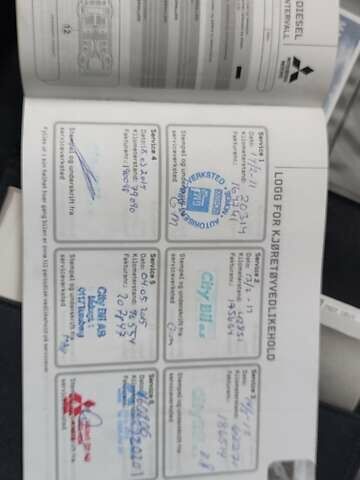 Черный Мицубиси Аутлендер, объемом двигателя 2 л и пробегом 210 тыс. км за 10600 $, фото 29 на Automoto.ua