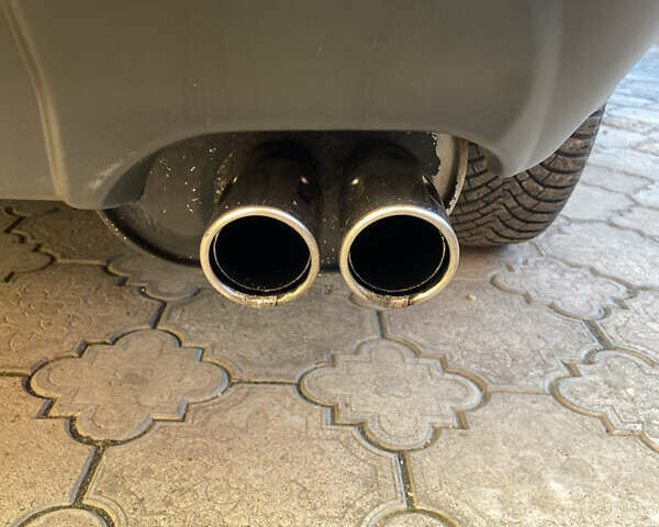 Черный Мицубиси Аутлендер, объемом двигателя 1.97 л и пробегом 292 тыс. км за 10900 $, фото 21 на Automoto.ua