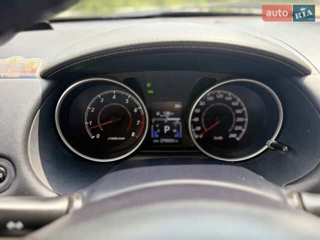 Черный Мицубиси Аутлендер, объемом двигателя 2.4 л и пробегом 275 тыс. км за 12000 $, фото 15 на Automoto.ua