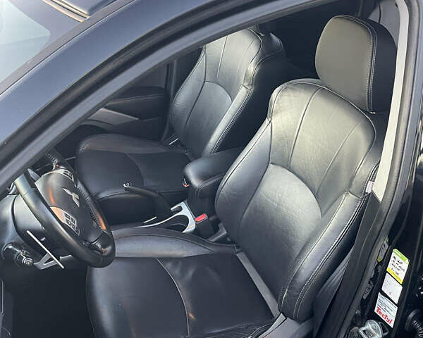 Черный Мицубиси Аутлендер, объемом двигателя 0 л и пробегом 257 тыс. км за 10399 $, фото 16 на Automoto.ua