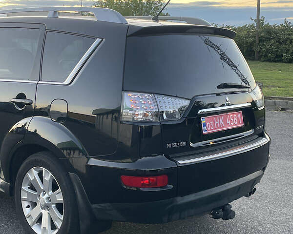 Черный Мицубиси Аутлендер, объемом двигателя 0 л и пробегом 257 тыс. км за 10399 $, фото 8 на Automoto.ua