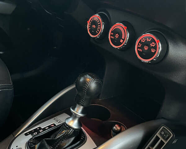 Черный Мицубиси Аутлендер, объемом двигателя 0 л и пробегом 257 тыс. км за 10399 $, фото 33 на Automoto.ua