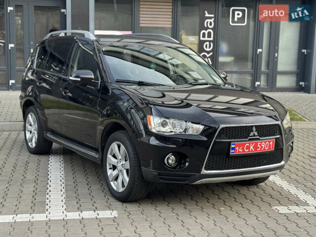 Черный Мицубиси Аутлендер, объемом двигателя 2.2 л и пробегом 225 тыс. км за 10950 $, фото 6 на Automoto.ua