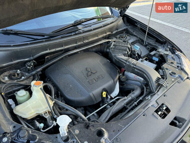 Черный Мицубиси Аутлендер, объемом двигателя 2.2 л и пробегом 263 тыс. км за 11300 $, фото 23 на Automoto.ua