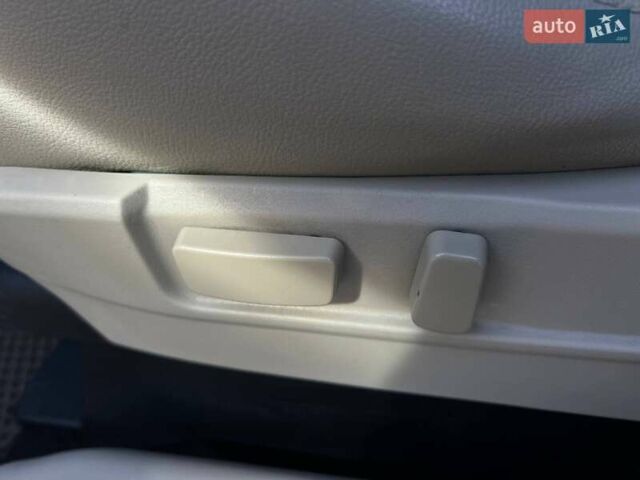 Черный Мицубиси Аутлендер, объемом двигателя 2.18 л и пробегом 249 тыс. км за 11500 $, фото 17 на Automoto.ua