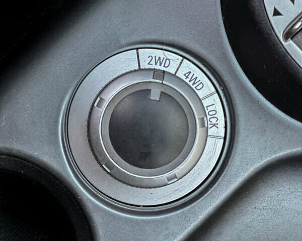 Черный Мицубиси Аутлендер, объемом двигателя 2.2 л и пробегом 226 тыс. км за 11500 $, фото 65 на Automoto.ua