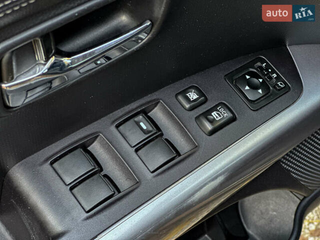 Черный Мицубиси Аутлендер, объемом двигателя 2.2 л и пробегом 226 тыс. км за 11500 $, фото 61 на Automoto.ua