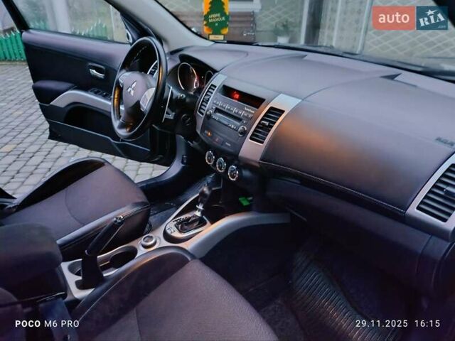 Черный Мицубиси Аутлендер, объемом двигателя 2.2 л и пробегом 225 тыс. км за 11500 $, фото 12 на Automoto.ua