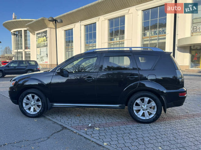 Черный Мицубиси Аутлендер, объемом двигателя 3 л и пробегом 162 тыс. км за 10800 $, фото 9 на Automoto.ua