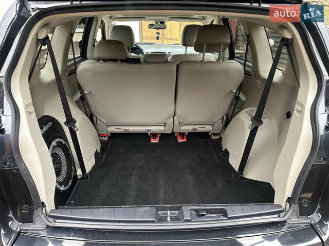 Чорний Міцубісі Аутлендер, об'ємом двигуна 2.2 л та пробігом 216 тис. км за 12000 $, фото 18 на Automoto.ua