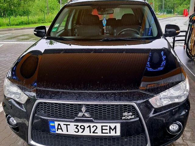 Мицубиси Аутлендер 2011 в Ивано-Франковске на Automoto.ua Черный Мицубиси Аутлендер, объемом двигателя 2.2 л и пробегом 192 тыс. км за 11000 $, фото 8 на Automoto.ua