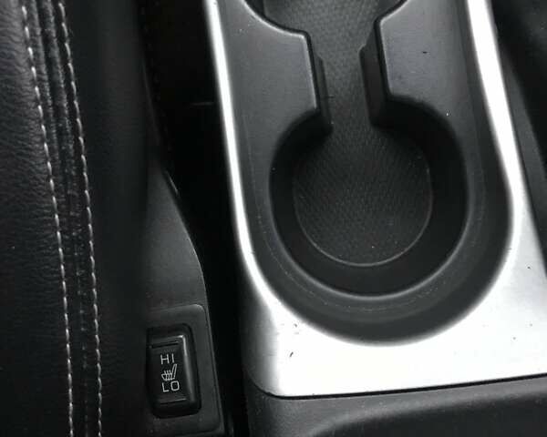 Чорний Міцубісі Аутлендер, об'ємом двигуна 2.18 л та пробігом 295 тис. км за 10900 $, фото 15 на Automoto.ua