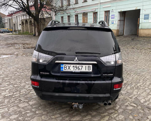 Черный Мицубиси Аутлендер, объемом двигателя 2.27 л и пробегом 233 тыс. км за 10500 $, фото 7 на Automoto.ua