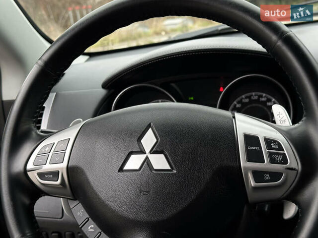 Чорний Міцубісі Аутлендер, об'ємом двигуна 2.2 л та пробігом 236 тис. км за 11399 $, фото 39 на Automoto.ua