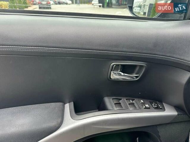 Черный Мицубиси Аутлендер, объемом двигателя 2.2 л и пробегом 226 тыс. км за 10750 $, фото 29 на Automoto.ua