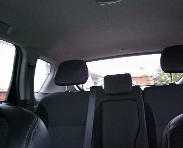 Черный Мицубиси Аутлендер, объемом двигателя 2 л и пробегом 196 тыс. км за 9900 $, фото 16 на Automoto.ua