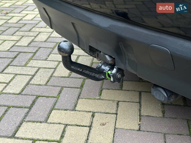 Чорний Міцубісі Аутлендер, об'ємом двигуна 2.2 л та пробігом 216 тис. км за 12000 $, фото 27 на Automoto.ua