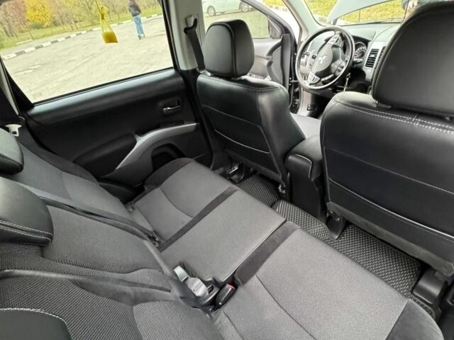 Черный Мицубиси Аутлендер, объемом двигателя 2.2 л и пробегом 253 тыс. км за 12500 $, фото 23 на Automoto.ua