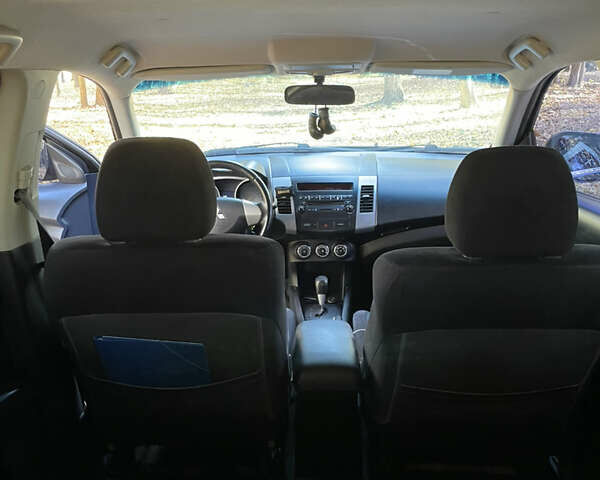 Міцубісі Аутлендер 2011 у Хмельницькому на Automoto.ua Чорний Міцубісі Аутлендер, об'ємом двигуна 2 л та пробігом 196 тис. км за 9500 $, фото 28 на Automoto.ua