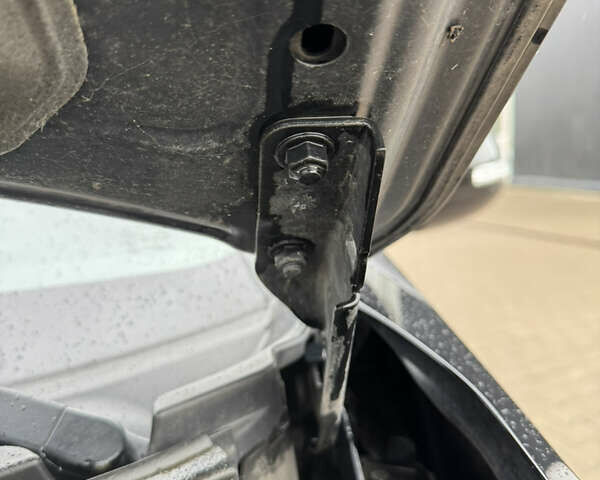 Чорний Міцубісі Аутлендер, об'ємом двигуна 2.36 л та пробігом 96 тис. км за 11700 $, фото 38 на Automoto.ua