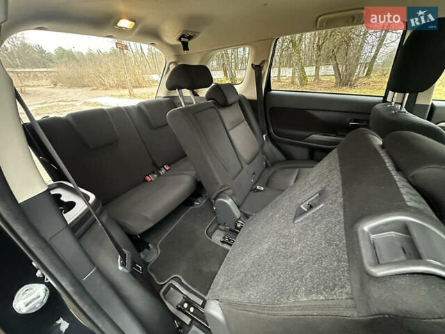 Чорний Міцубісі Аутлендер, об'ємом двигуна 2.2 л та пробігом 176 тис. км за 13500 $, фото 33 на Automoto.ua