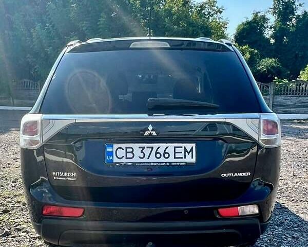 Чорний Міцубісі Аутлендер, об'ємом двигуна 2.27 л та пробігом 250 тис. км за 12200 $, фото 3 на Automoto.ua