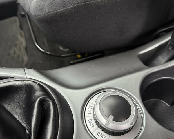 Чорний Міцубісі Аутлендер, об'ємом двигуна 2.36 л та пробігом 96 тис. км за 11700 $, фото 20 на Automoto.ua