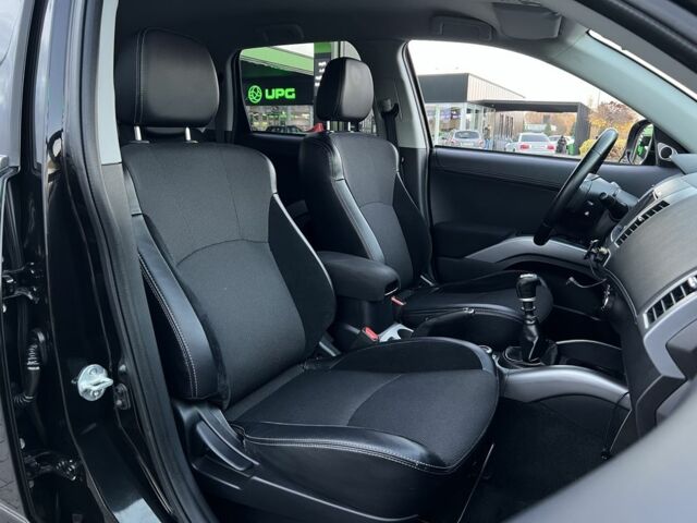 Черный Мицубиси Аутлендер, объемом двигателя 2.3 л и пробегом 124 тыс. км за 11999 $, фото 14 на Automoto.ua