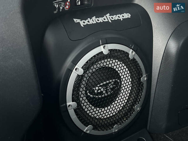 Чорний Міцубісі Аутлендер, об'ємом двигуна 2.3 л та пробігом 124 тис. км за 11999 $, фото 89 на Automoto.ua