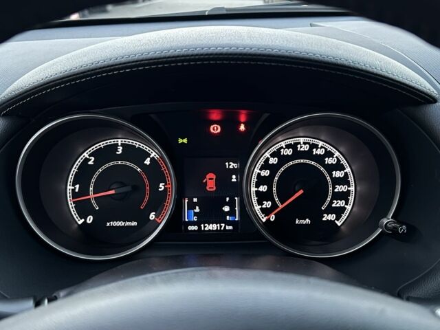 Черный Мицубиси Аутлендер, объемом двигателя 2.3 л и пробегом 124 тыс. км за 11999 $, фото 16 на Automoto.ua