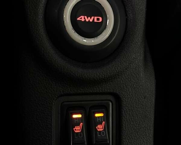 Черный Мицубиси Аутлендер, объемом двигателя 2.36 л и пробегом 212 тыс. км за 12990 $, фото 33 на Automoto.ua