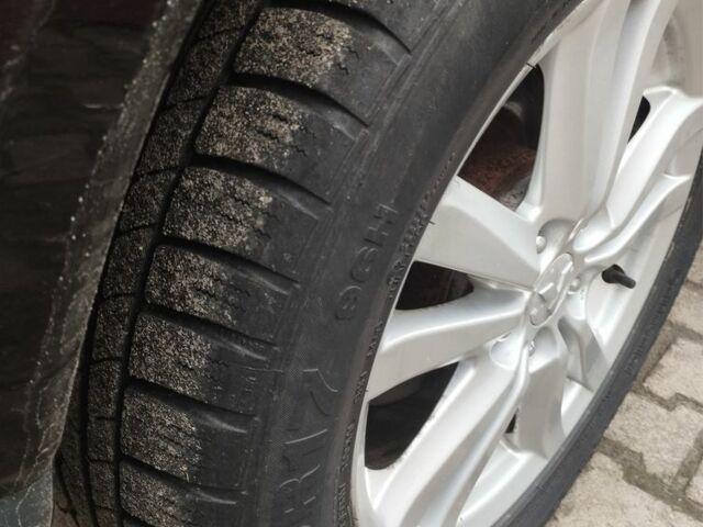 Міцубісі Аутлендер 2012 у Костополе на Automoto.ua Чорний Міцубісі Аутлендер, об'ємом двигуна 1.8 л та пробігом 248 тис. км за 10500 $, фото 11 на Automoto.ua