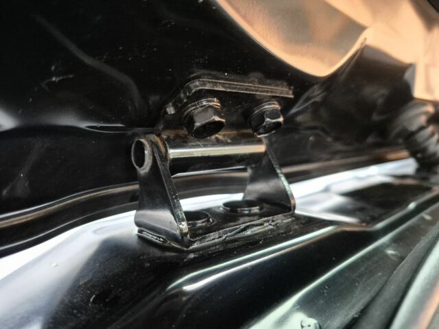 Черный Мицубиси Аутлендер, объемом двигателя 2.4 л и пробегом 211 тыс. км за 12590 $, фото 19 на Automoto.ua