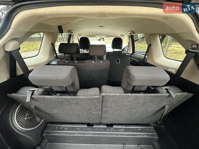 Чорний Міцубісі Аутлендер, об'ємом двигуна 2.2 л та пробігом 176 тис. км за 13500 $, фото 34 на Automoto.ua