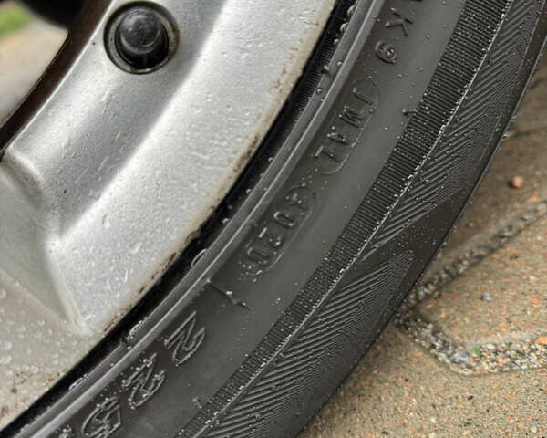 Чорний Міцубісі Аутлендер, об'ємом двигуна 2.36 л та пробігом 96 тис. км за 11700 $, фото 11 на Automoto.ua