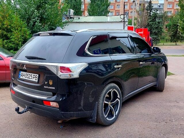 Чорний Міцубісі Аутлендер, об'ємом двигуна 2.3 л та пробігом 140 тис. км за 1750 $, фото 2 на Automoto.ua