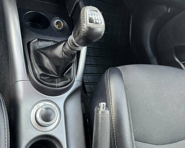 Мицубиси Аутлендер 2012 в Полтаве на Automoto.ua Черный Мицубиси Аутлендер, объемом двигателя 2.3 л и пробегом 194 тыс. км за 11450 $, фото 22 на Automoto.ua