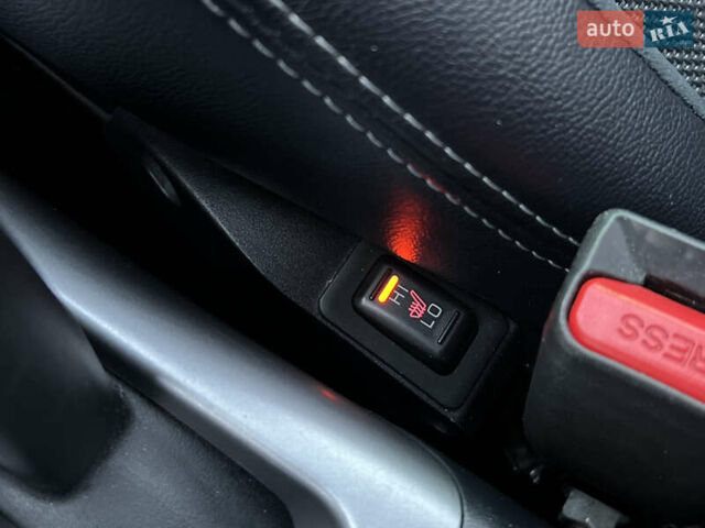 Чорний Міцубісі Аутлендер, об'ємом двигуна 2.3 л та пробігом 124 тис. км за 11999 $, фото 53 на Automoto.ua