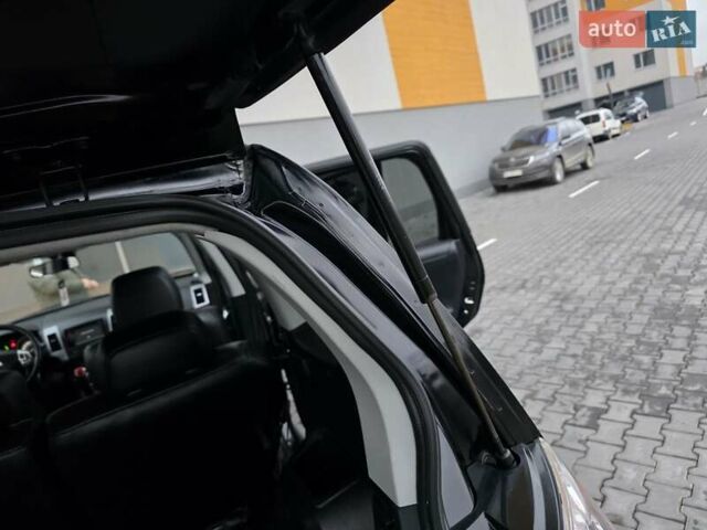 Черный Мицубиси Аутлендер, объемом двигателя 2.2 л и пробегом 188 тыс. км за 10999 $, фото 29 на Automoto.ua