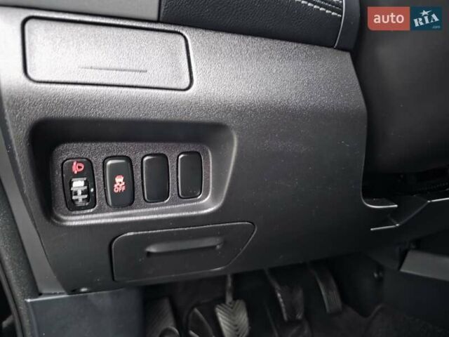 Черный Мицубиси Аутлендер, объемом двигателя 2.2 л и пробегом 188 тыс. км за 10999 $, фото 64 на Automoto.ua