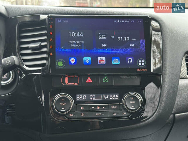 Чорний Міцубісі Аутлендер, об'ємом двигуна 2.2 л та пробігом 176 тис. км за 13500 $, фото 15 на Automoto.ua