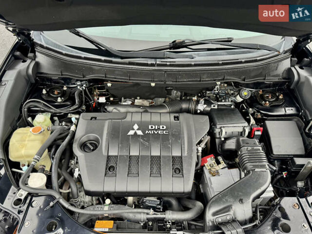 Черный Мицубиси Аутлендер, объемом двигателя 2.2 л и пробегом 215 тыс. км за 11450 $, фото 34 на Automoto.ua