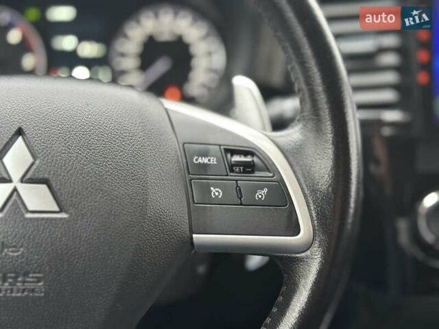 Чорний Міцубісі Аутлендер, об'ємом двигуна 2.2 л та пробігом 176 тис. км за 13500 $, фото 20 на Automoto.ua