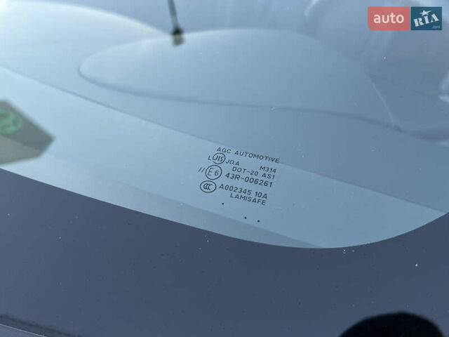 Чорний Міцубісі Аутлендер, об'ємом двигуна 2.3 л та пробігом 124 тис. км за 11999 $, фото 10 на Automoto.ua