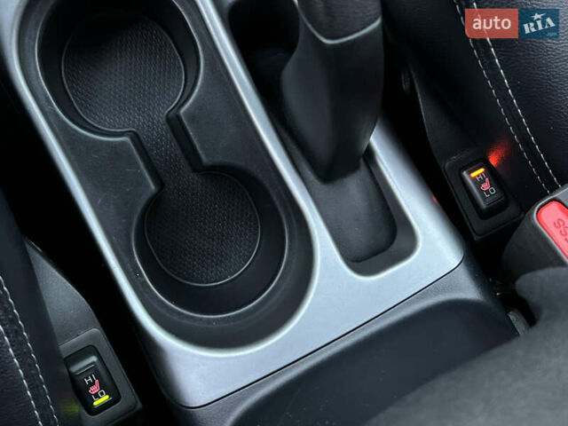Чорний Міцубісі Аутлендер, об'ємом двигуна 2.3 л та пробігом 124 тис. км за 11999 $, фото 52 на Automoto.ua