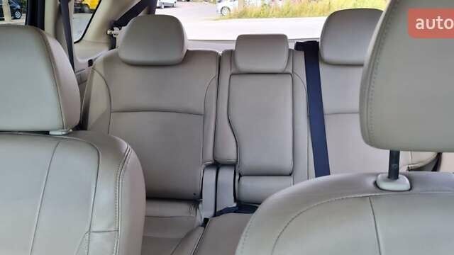 Черный Мицубиси Аутлендер, объемом двигателя 2.27 л и пробегом 195 тыс. км за 10500 $, фото 27 на Automoto.ua