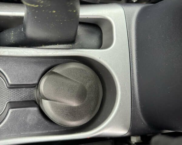 Чорний Міцубісі Аутлендер, об'ємом двигуна 2.36 л та пробігом 96 тис. км за 11700 $, фото 21 на Automoto.ua