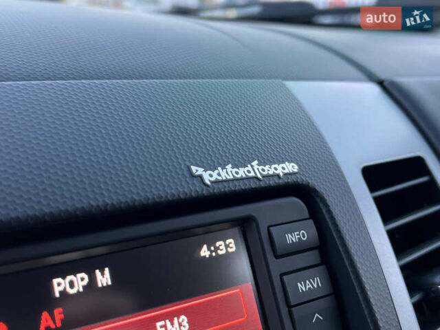 Чорний Міцубісі Аутлендер, об'ємом двигуна 2.3 л та пробігом 124 тис. км за 11999 $, фото 60 на Automoto.ua