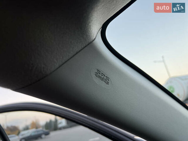 Чорний Міцубісі Аутлендер, об'ємом двигуна 2.3 л та пробігом 124 тис. км за 11999 $, фото 64 на Automoto.ua